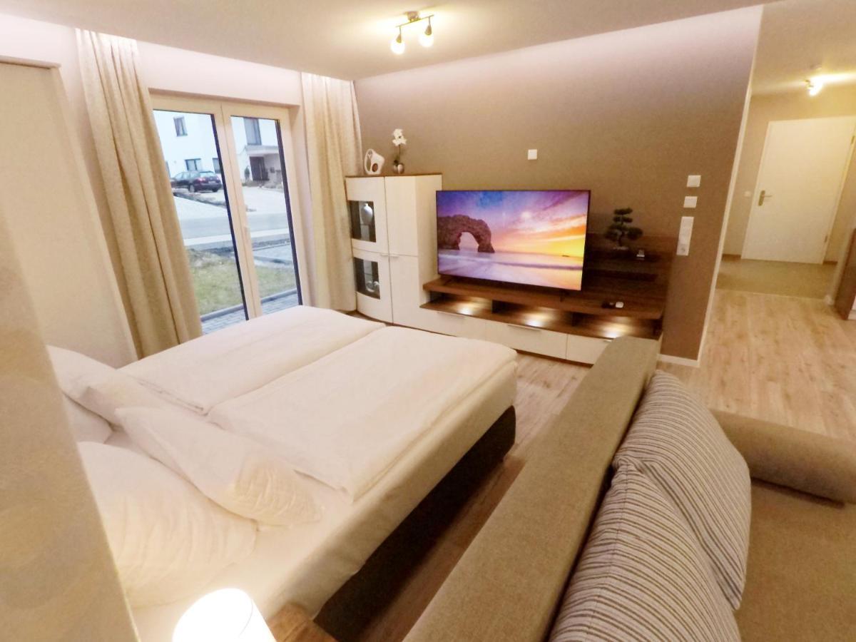 -Neubau- 68 Qm 2-Zimmer-Wohnung Φούλντα Εξωτερικό φωτογραφία